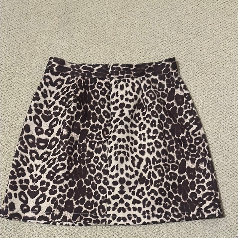Vintage Leopard Print Women's Skirt - Picture 3 of 3